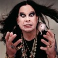 Ozzy-nak lövése nincs, kik vagyunk A Heavy Metal Győzikéje hétfőn koncertezik Budapesten, bár ez az információ egy YouTube-videó szerint meglehetősen nehezen szűrődik át szürkeállományának szivacsán. Nem gondoltuk, hogy van még rocksztár, akin kifog a klasszikus...