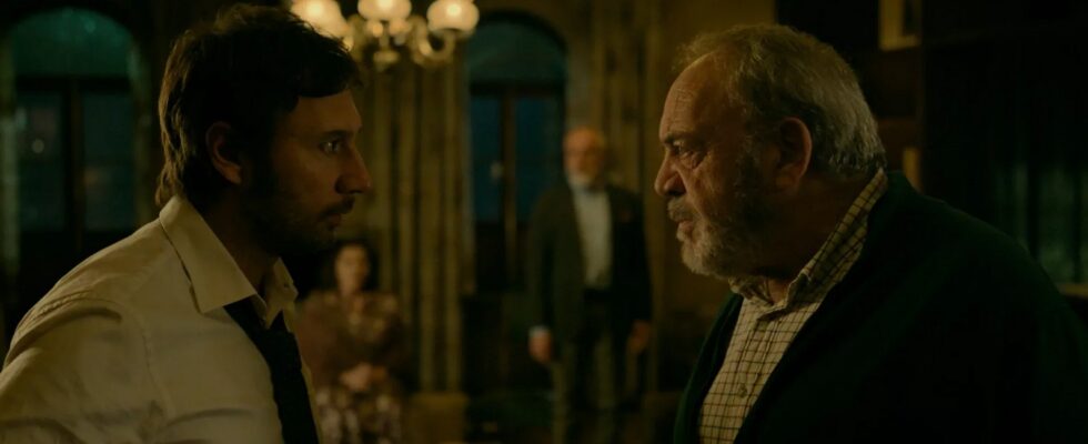 Mindenki egyetért - kritika 4 mindenki egyetert 4