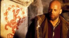 bruce willis 12 majom